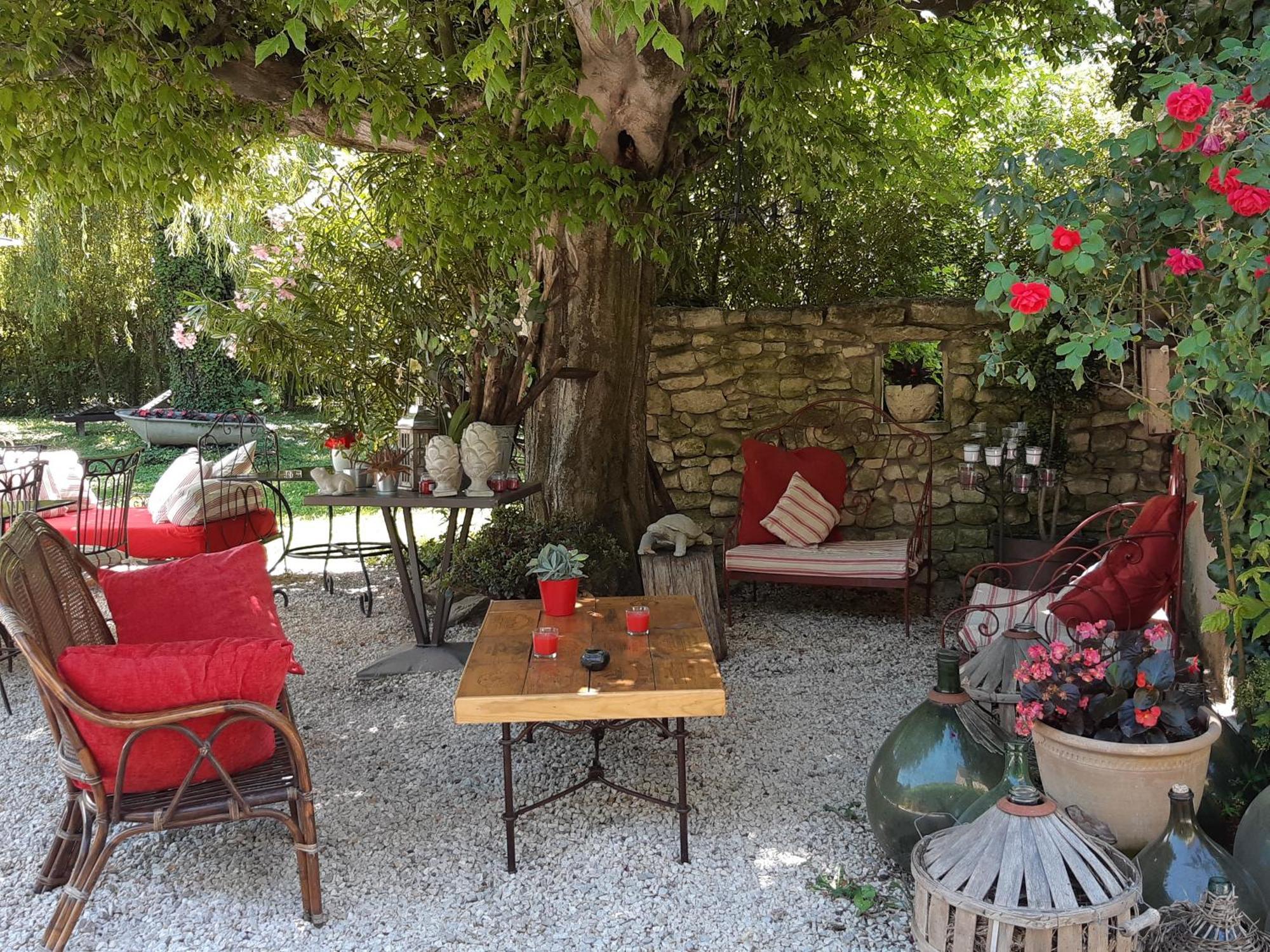Cherche Midi Noves Exterior foto